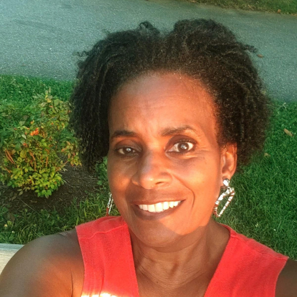 Vanessa Wade Crop Ofe Akuya, LMSW